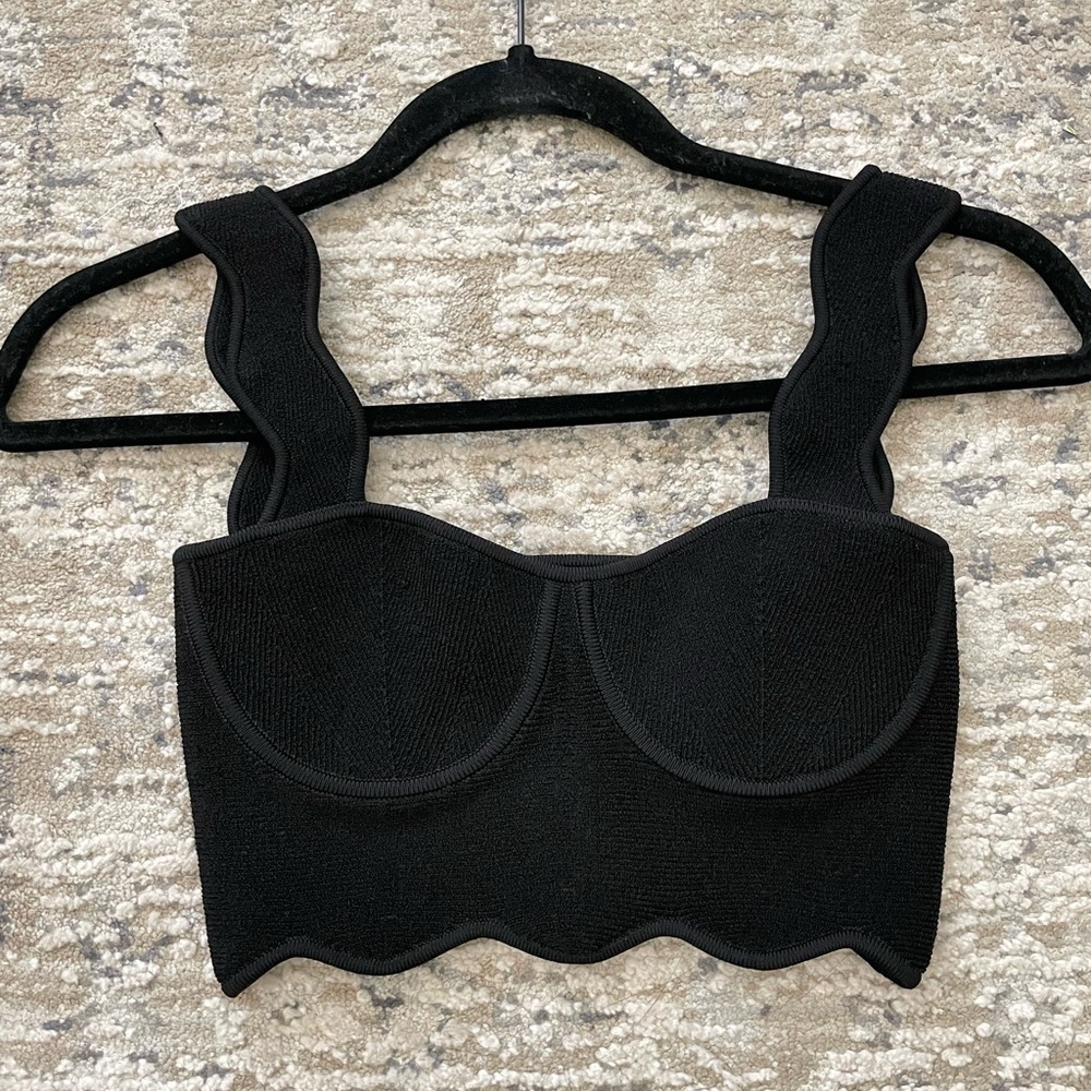 GALVAN LONDON Delia Scalloped Knit Tank Top Black $495‎ Celeb Fave - Picture 4 of 9
